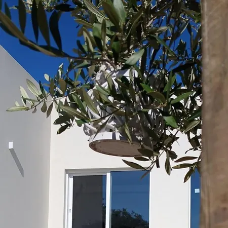 Leukos Relais Ecoretreat Couette-café 3*