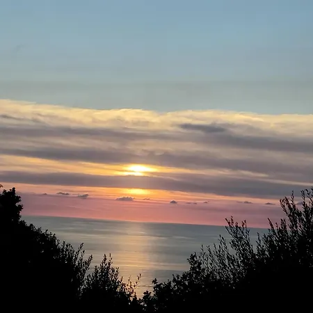 Couette-café Leukos Relais Ecoretreat 3*