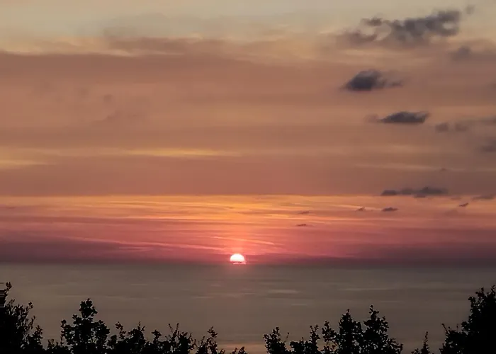 Alojamento de Acomodação e Pequeno-almoço Leukos Relais Ecoretreat 3*